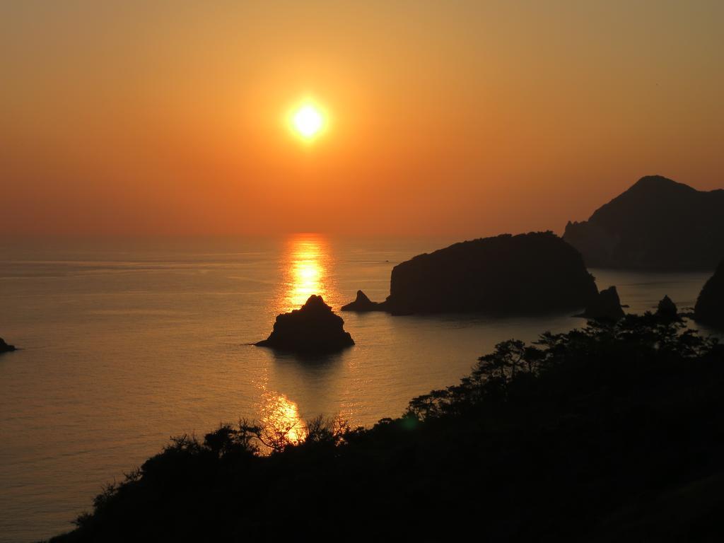 Retreat Wabi-Sabi - Walk To Ohama Beach - Max 12 Ppl Shimoda  Zewnętrze zdjęcie